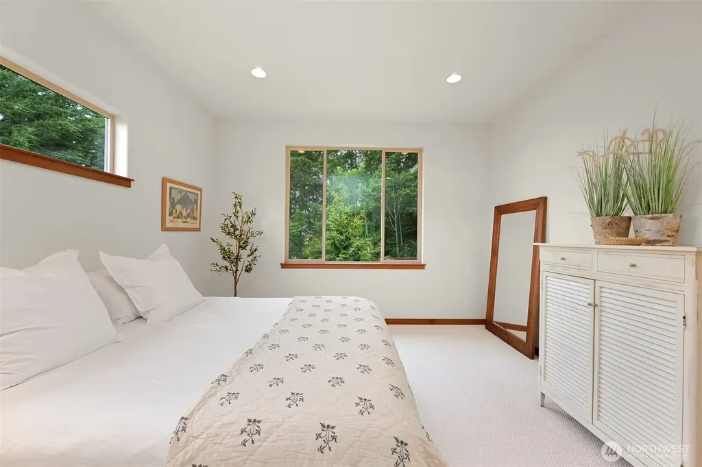 1910 40th Street Bellingham WA 98229