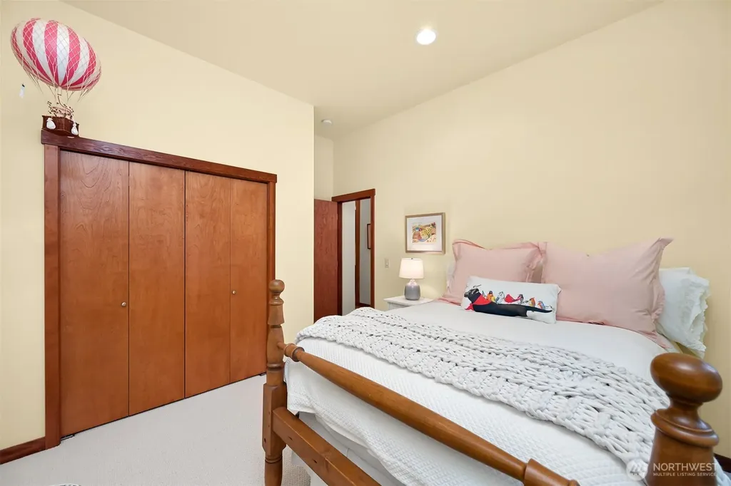 1910 40th Street Bellingham WA 98229