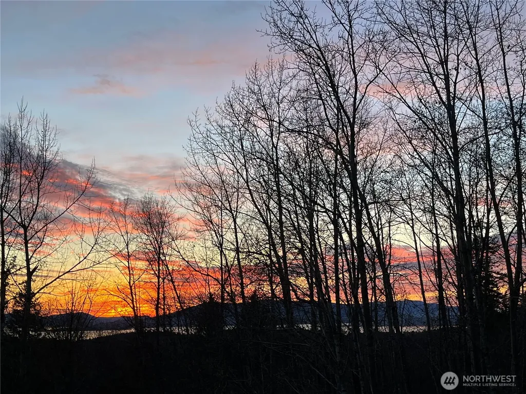 1910 40th Street Bellingham WA 98229