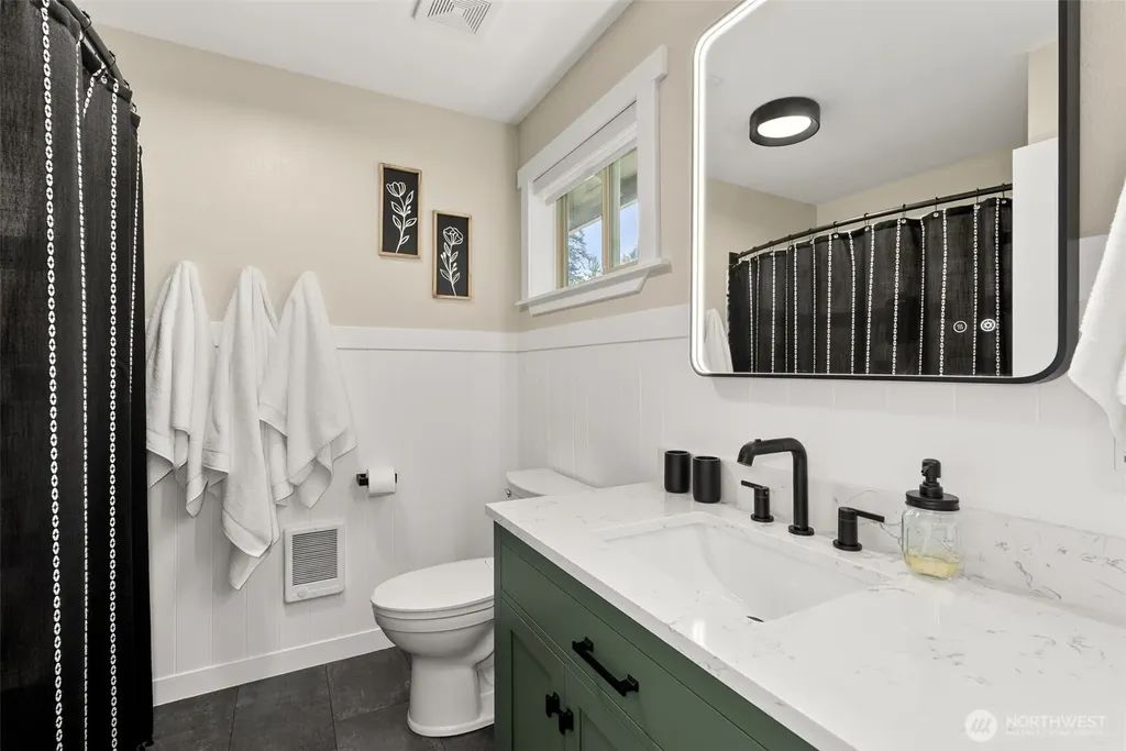 3023 Oldani Road Raymond WA 98577