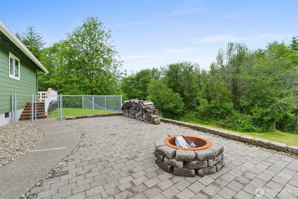 3023 Oldani Road Raymond WA 98577