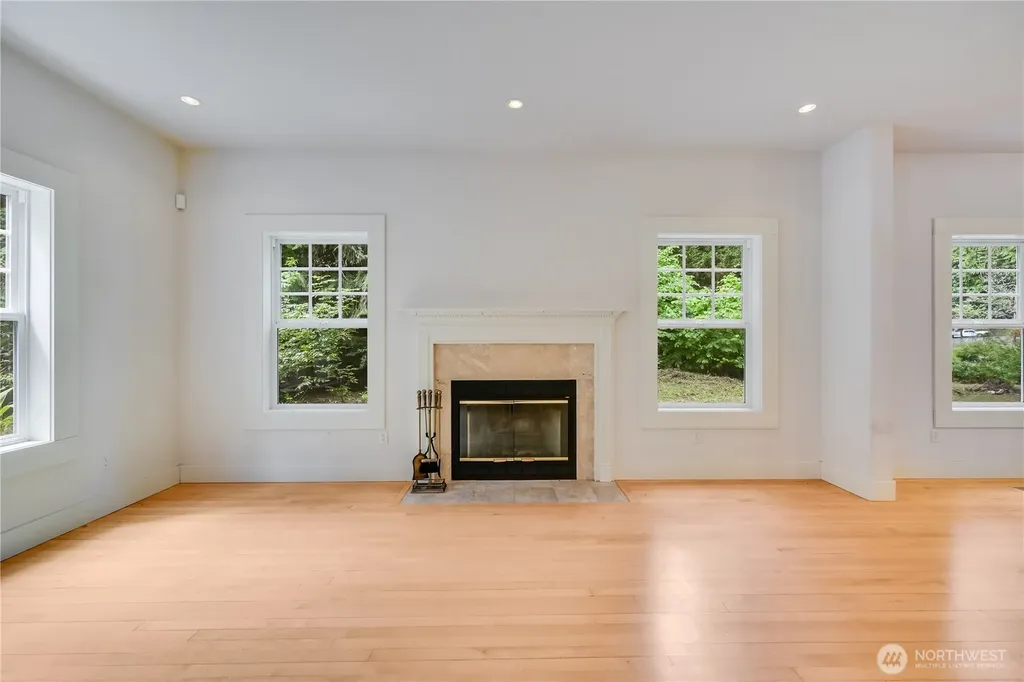 125 River Glen Terrace Kalama WA 98625