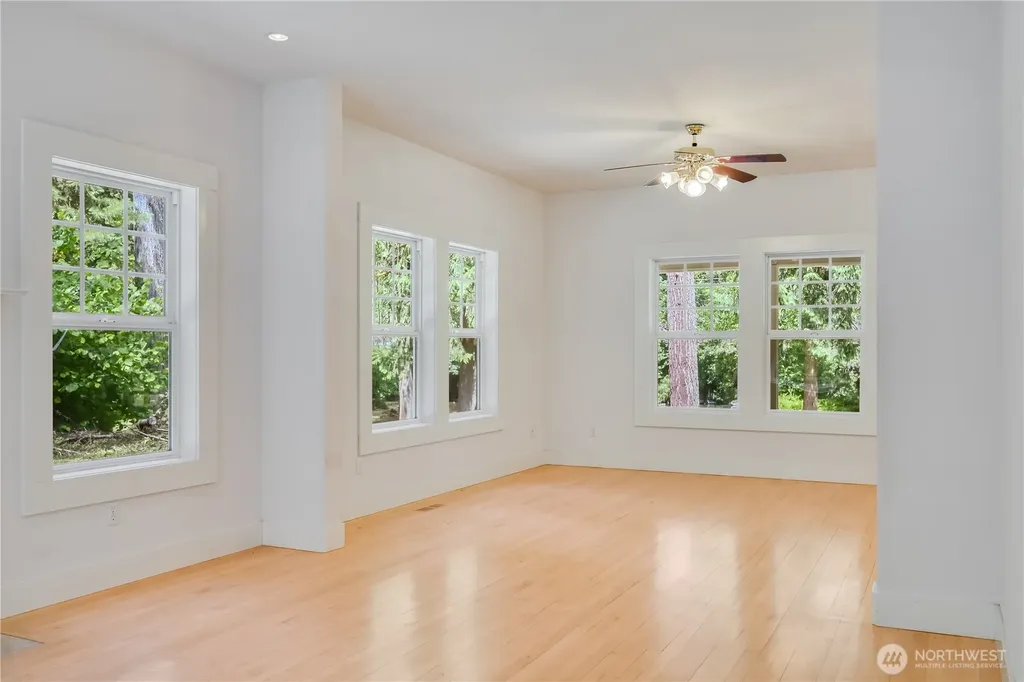 125 River Glen Terrace Kalama WA 98625