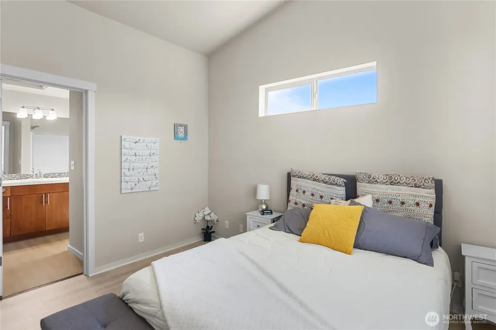 314 Bremerton Avenue NE Renton WA 98059