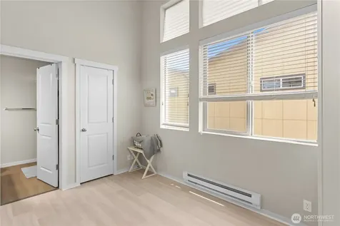 314 Bremerton Avenue NE Renton WA 98059
