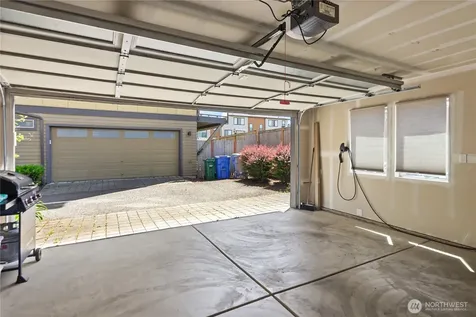 314 Bremerton Avenue NE Renton WA 98059