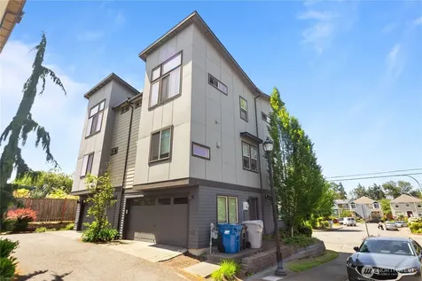 314 Bremerton Avenue NE Renton WA 98059