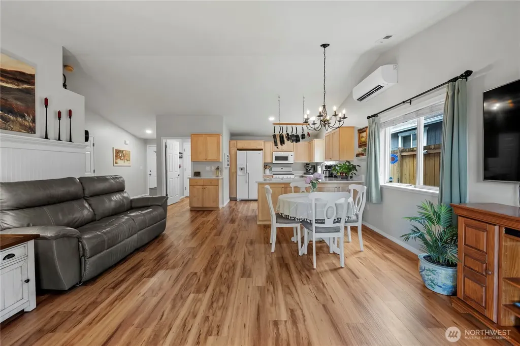 6326 107th Place NE Marysville WA 98270