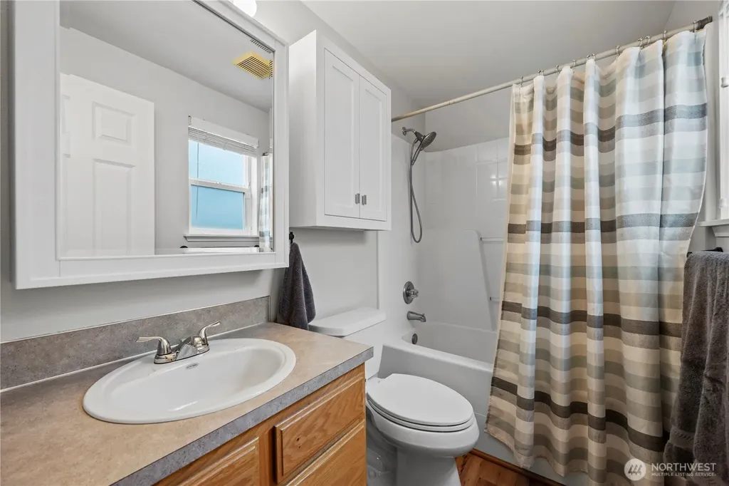 6326 107th Place NE Marysville WA 98270