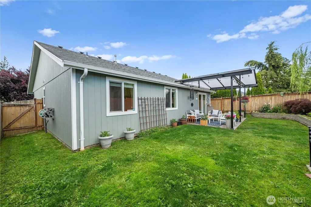 6326 107th Place NE Marysville WA 98270