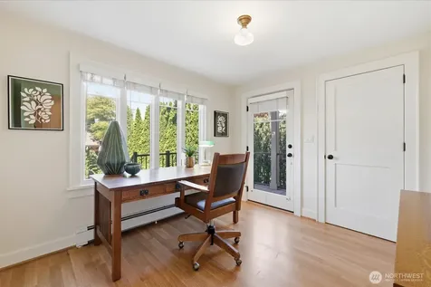 5937 37th Avenue SW Seattle WA 98126
