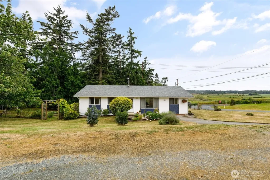 975 Ferry Avenue Coupeville WA 98239