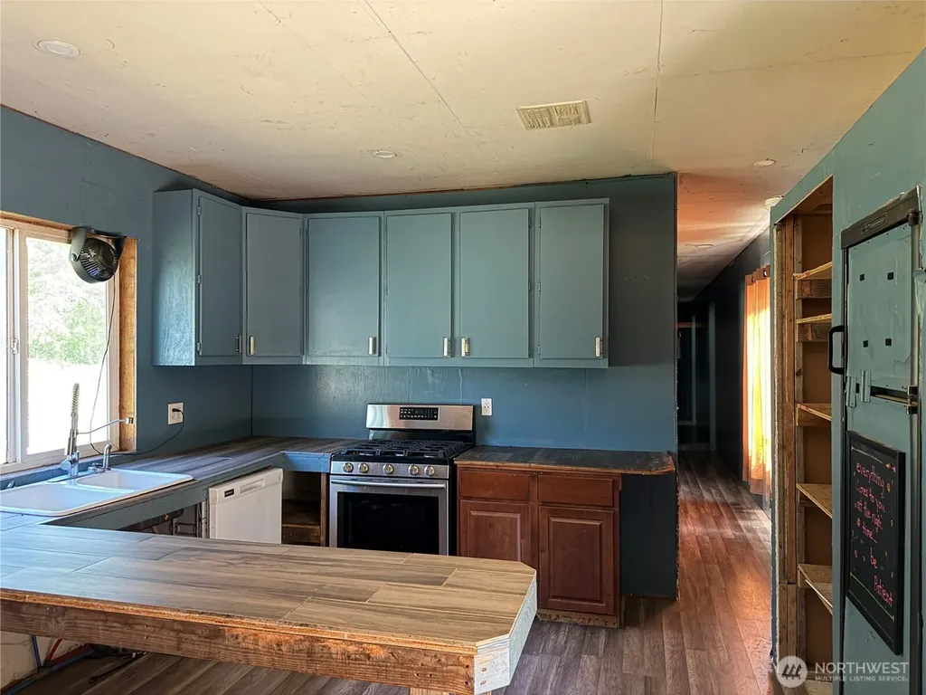300 W Winchester Way Shelton WA 98584