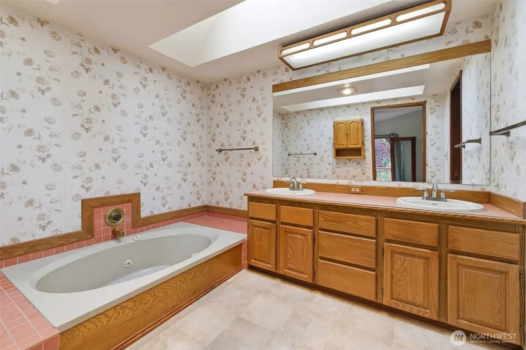 21006 SE 268th Court Covington WA 98042