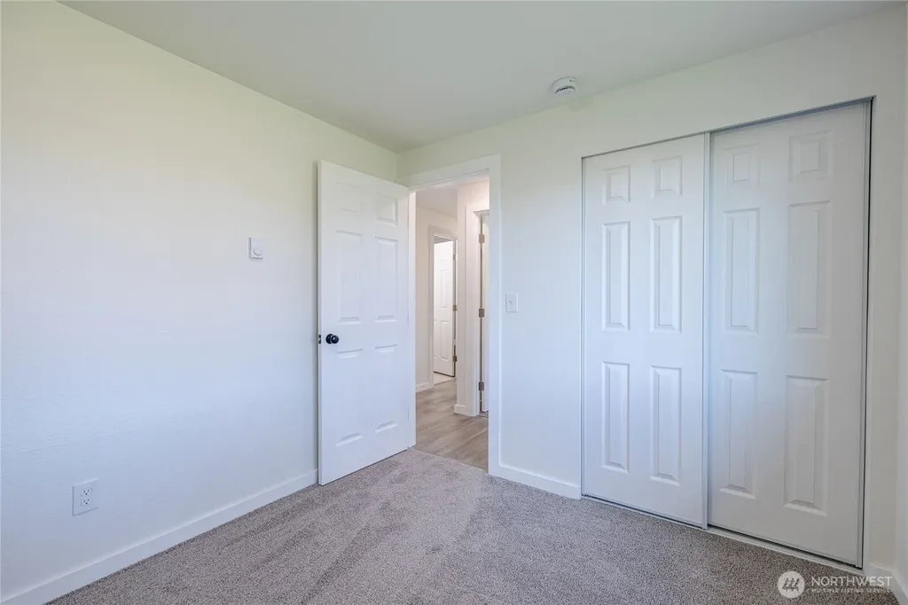 1005 E 63rd Street Tacoma WA 98404