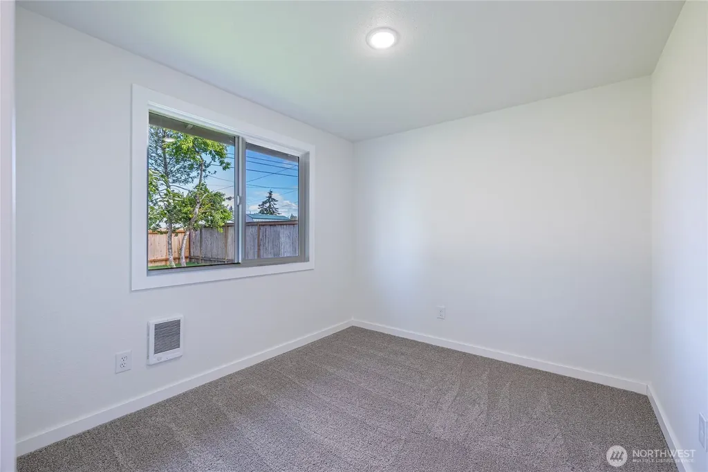 1005 E 63rd Street Tacoma WA 98404