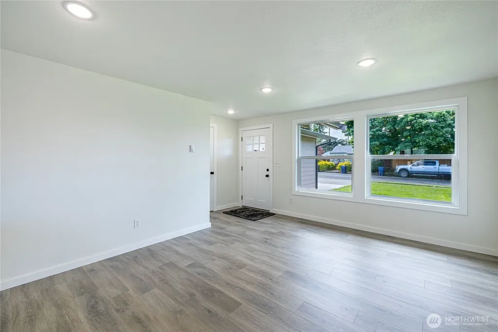 1005 E 63rd Street Tacoma WA 98404