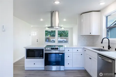 1005 E 63rd Street Tacoma WA 98404