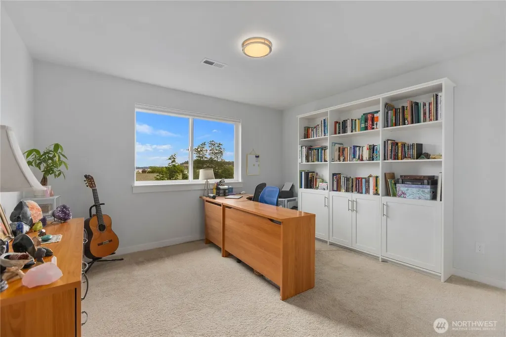 1528 S Walters Road Tacoma WA 98465