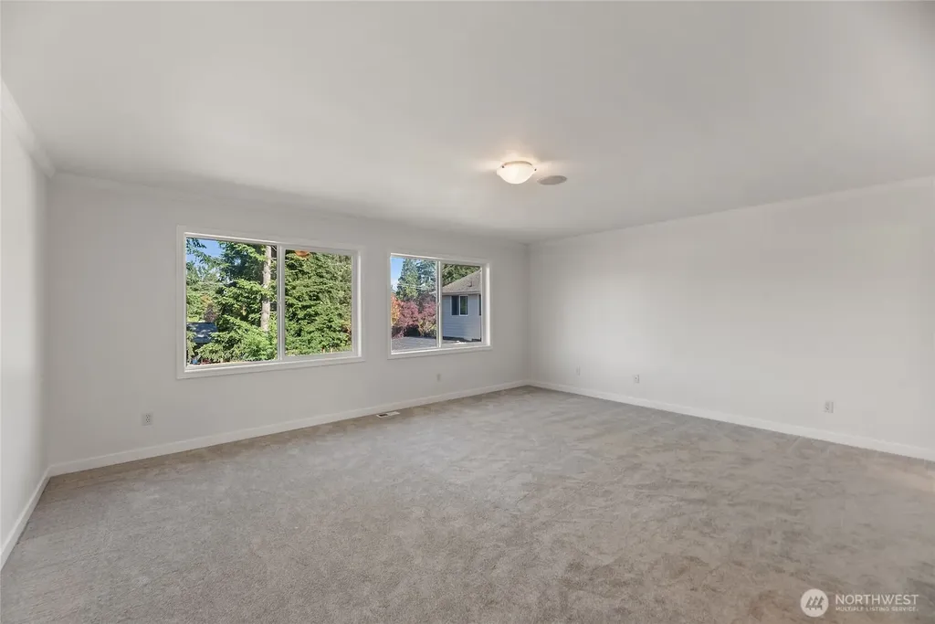 765 Vashon Avenue NE Renton WA 98059