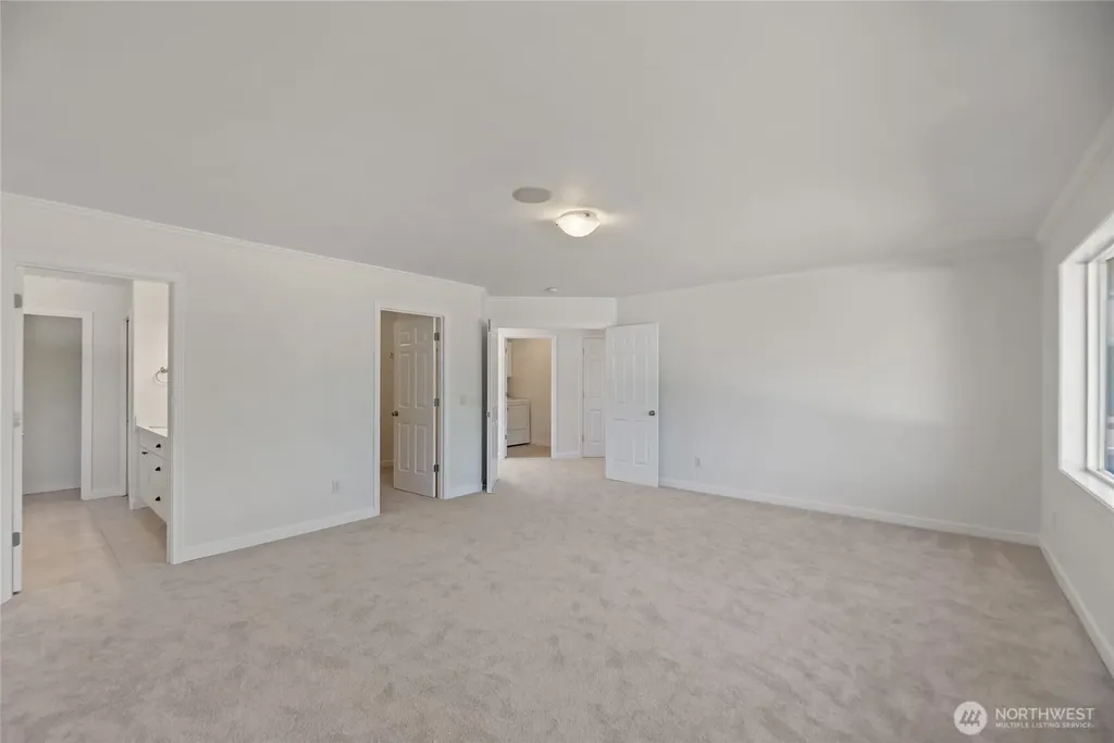 765 Vashon Avenue NE Renton WA 98059