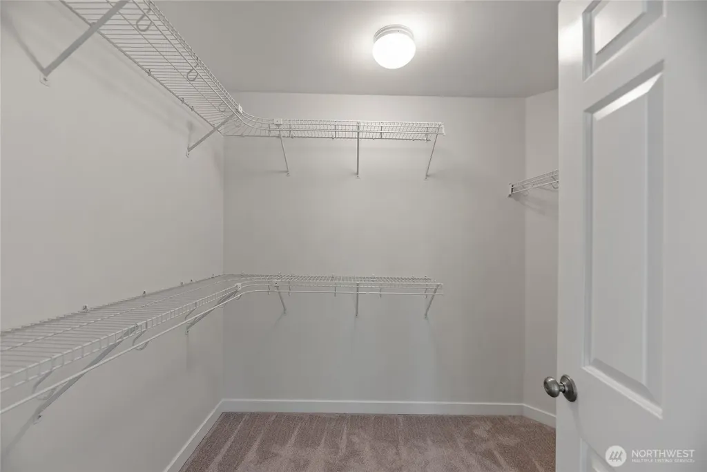765 Vashon Avenue NE Renton WA 98059