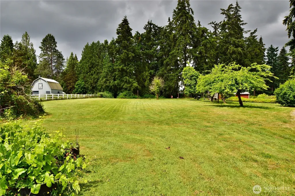 114 114th Edgewood WA 98372