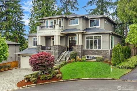 10223 NE 22nd Place Bellevue WA 98004