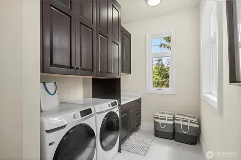 10223 NE 22nd Place Bellevue WA 98004