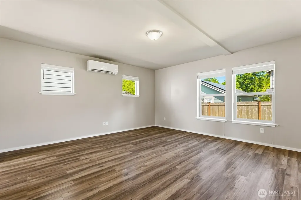 714 SE Olga Circle Port Orchard WA 98366