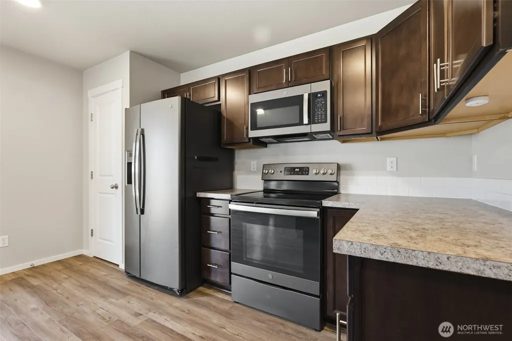 714 SE Olga Circle Port Orchard WA 98366