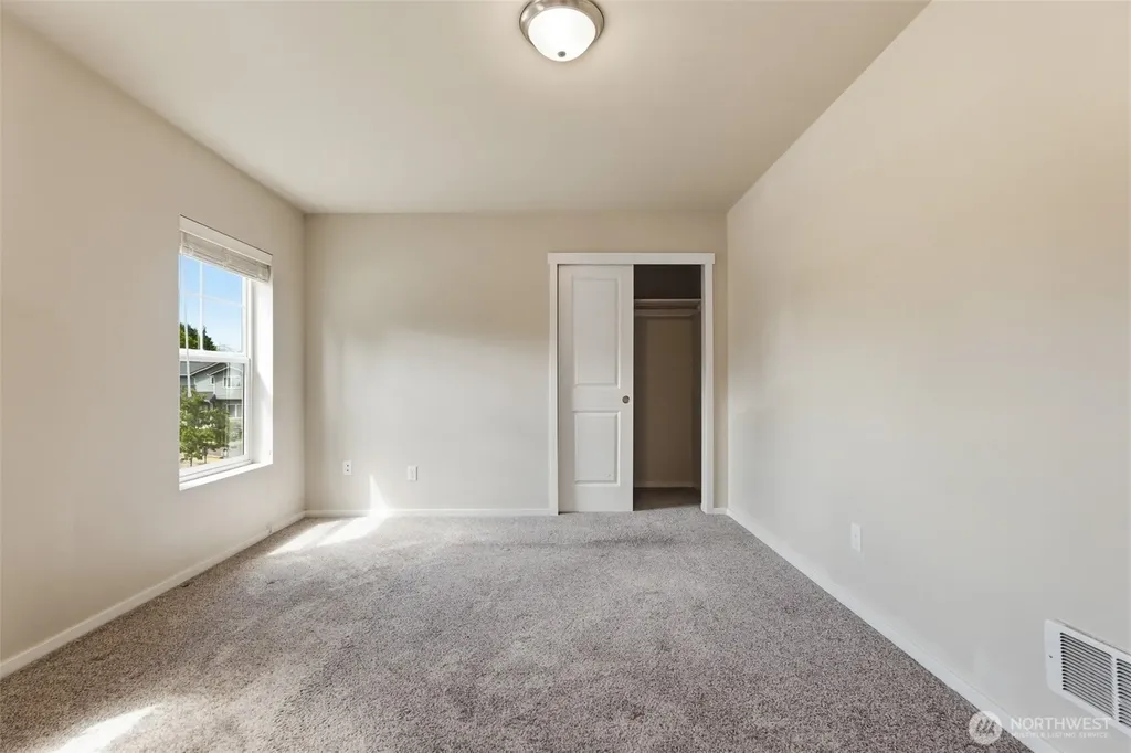 714 SE Olga Circle Port Orchard WA 98366