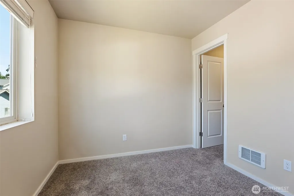 714 SE Olga Circle Port Orchard WA 98366