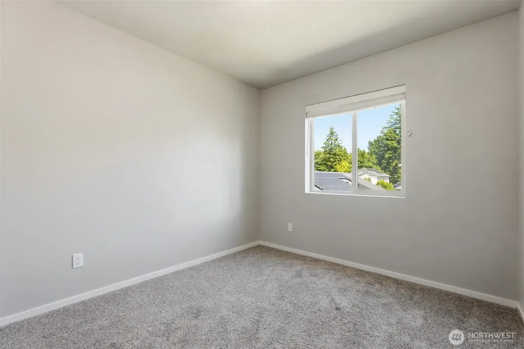 714 SE Olga Circle Port Orchard WA 98366