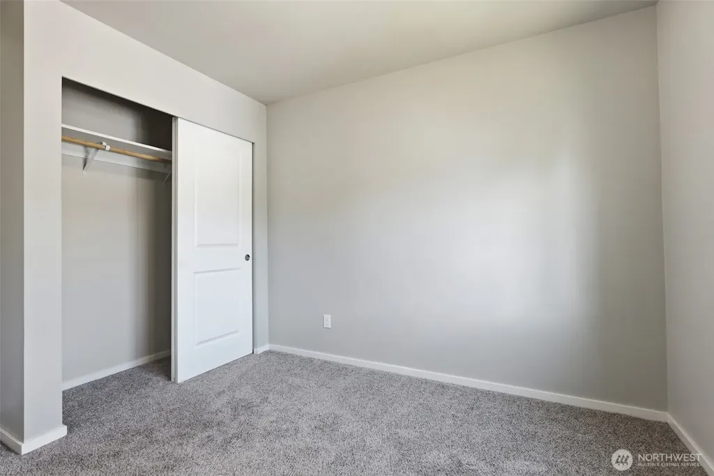 714 SE Olga Circle Port Orchard WA 98366
