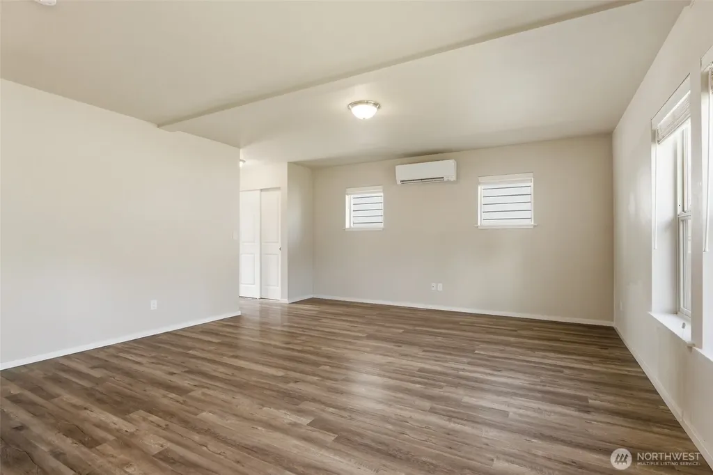 714 SE Olga Circle Port Orchard WA 98366