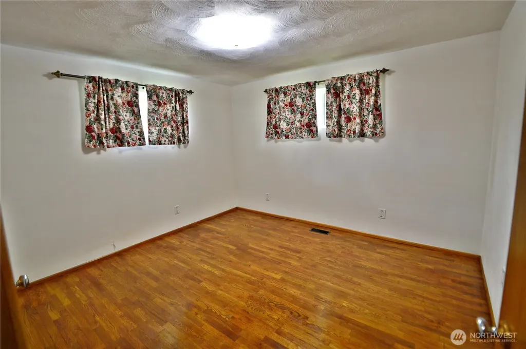 3218 114th Avenue E Edgewood WA 98372