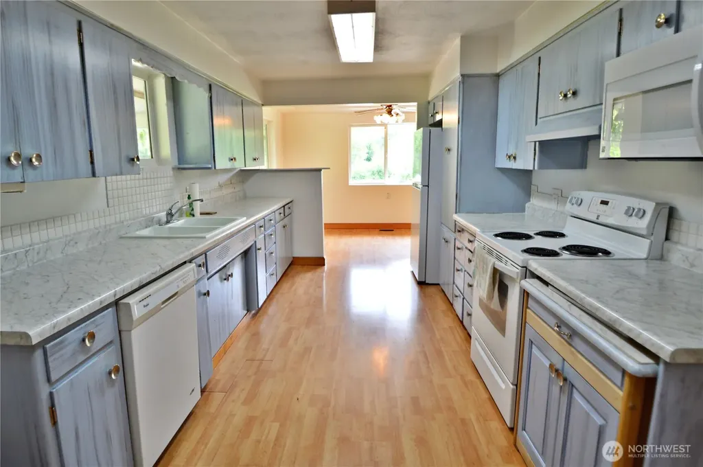 3218 114th Avenue E Edgewood WA 98372
