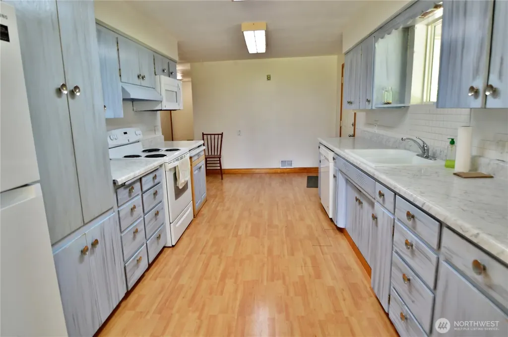 3218 114th Avenue E Edgewood WA 98372