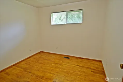 3218 114th Avenue E Edgewood WA 98372