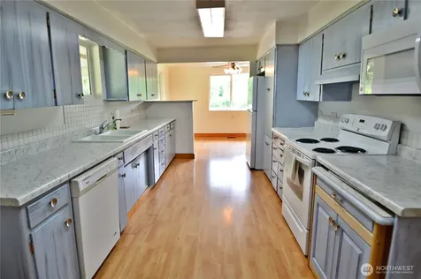 3218 114th Avenue E Edgewood WA 98372