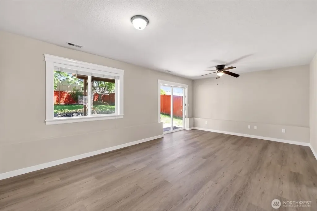 17013 114th Avenue Ct E Puyallup WA 98374