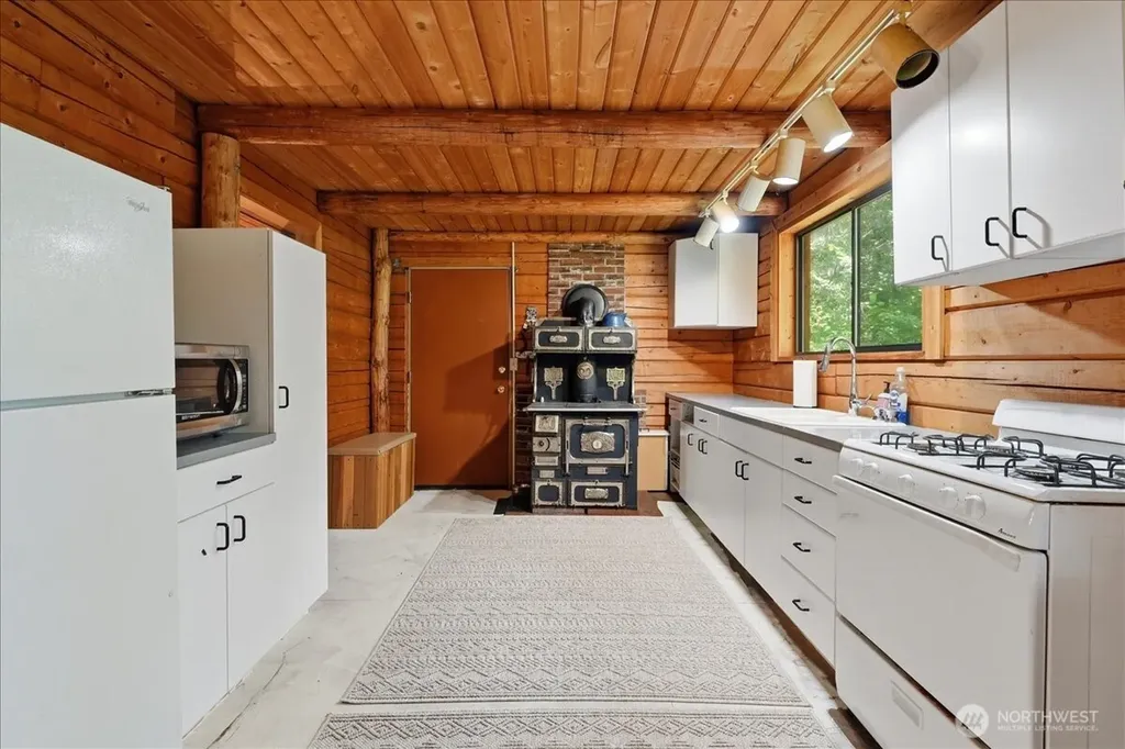 18007 Entiat River Road Entiat WA 98822
