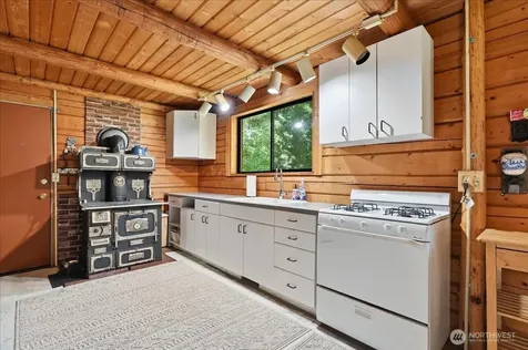 18007 Entiat River Road Entiat WA 98822