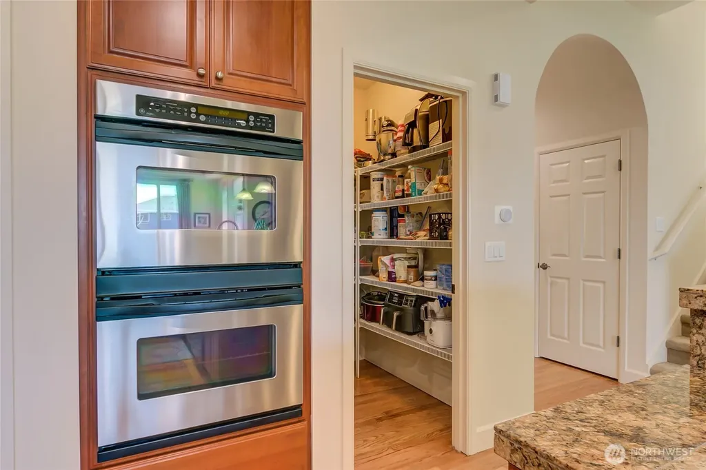 323 240th Place SE Sammamish WA 98074