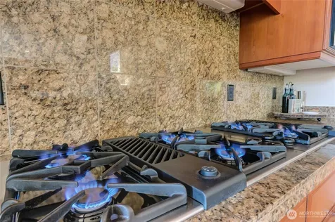 323 240th Place SE Sammamish WA 98074