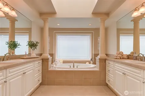 323 240th Place SE Sammamish WA 98074