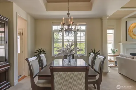 323 240th Place SE Sammamish WA 98074