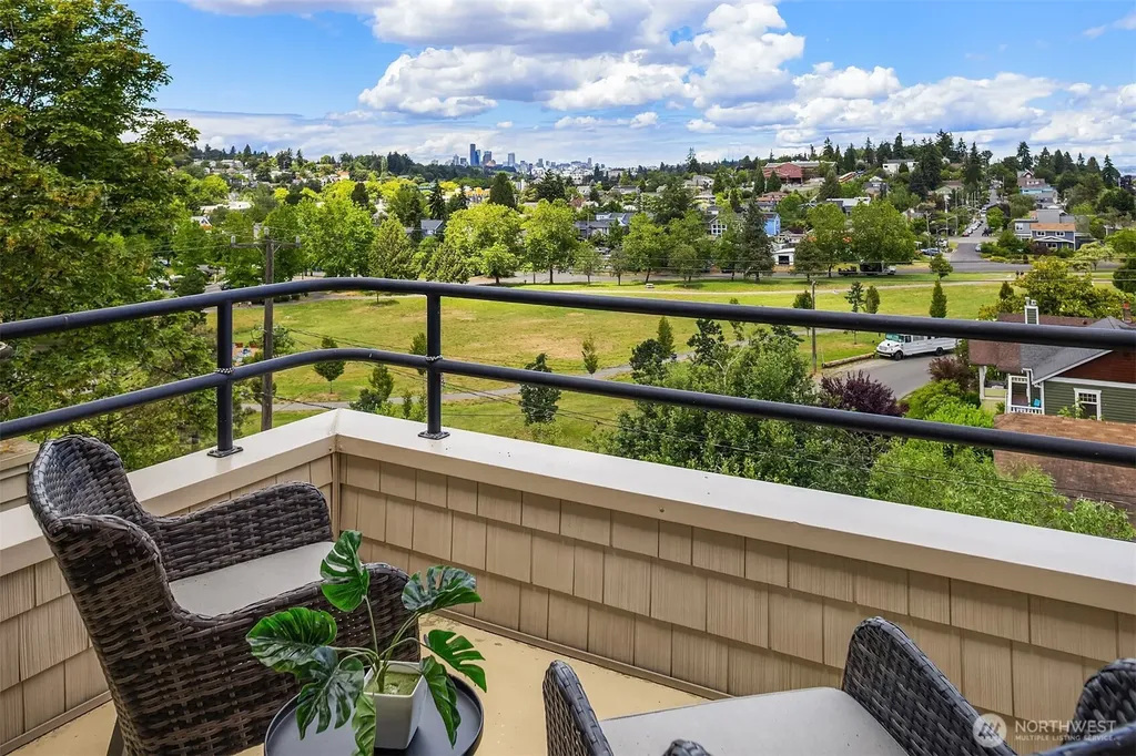 3944 S Americus Street Seattle WA 98118