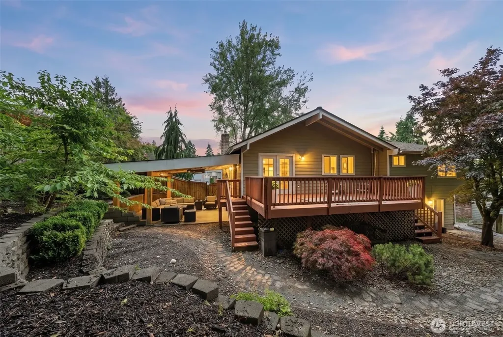 20037 102nd Court NE Bothell WA 98011